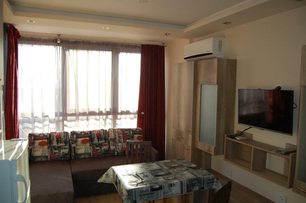 7Nla Apartment Варна Екстериор снимка