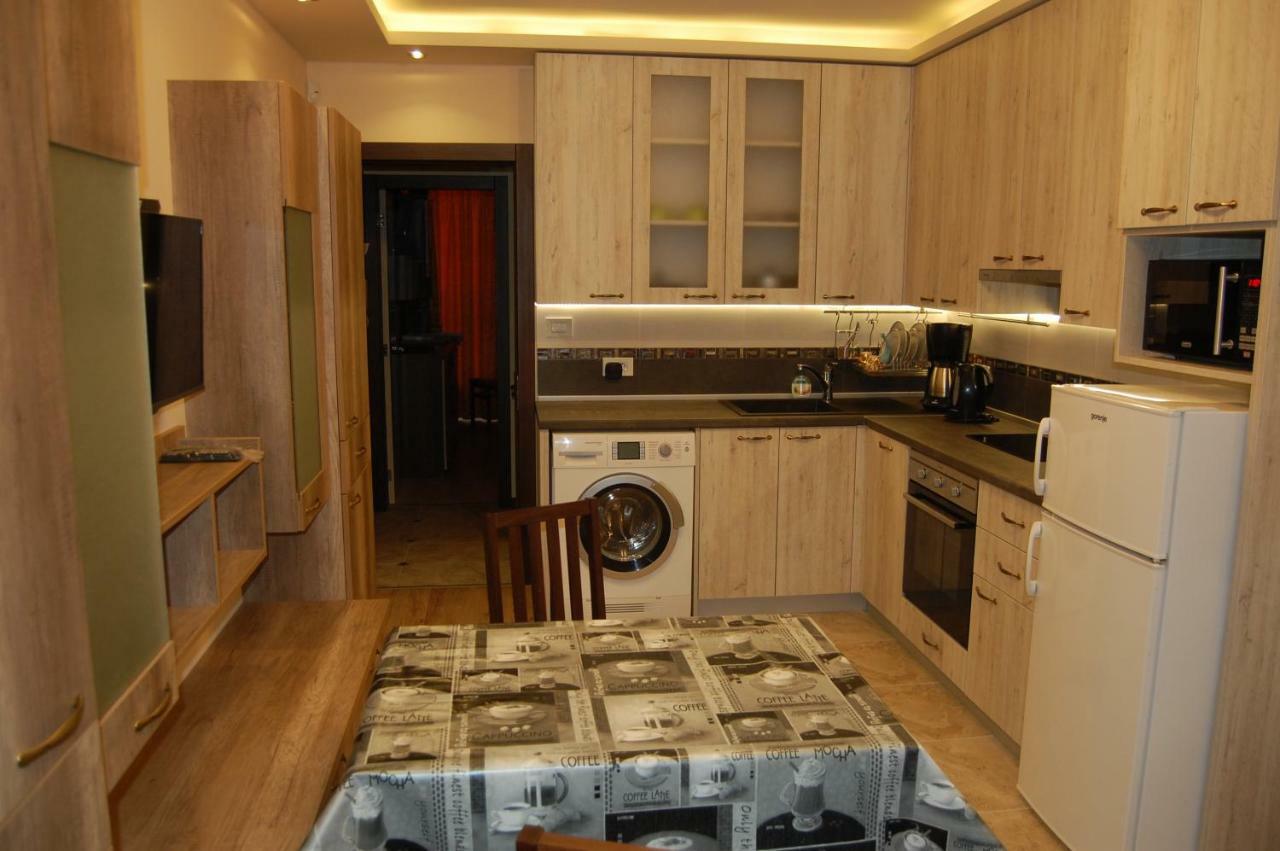 7Nla Apartment Варна Екстериор снимка